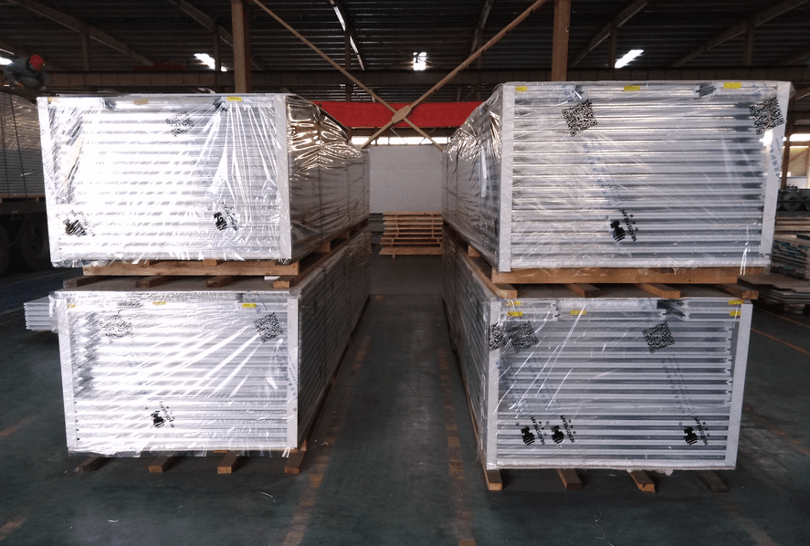 Storage and transportation of color steel plates